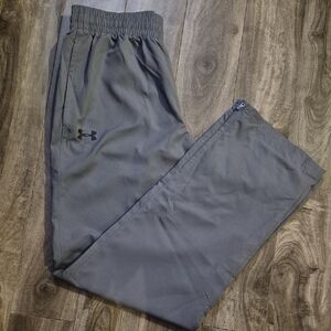 NWOT Sz M Under Armour Men's Mesh Lined Athlrtic Pants